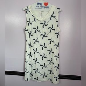 Women’s Dress.